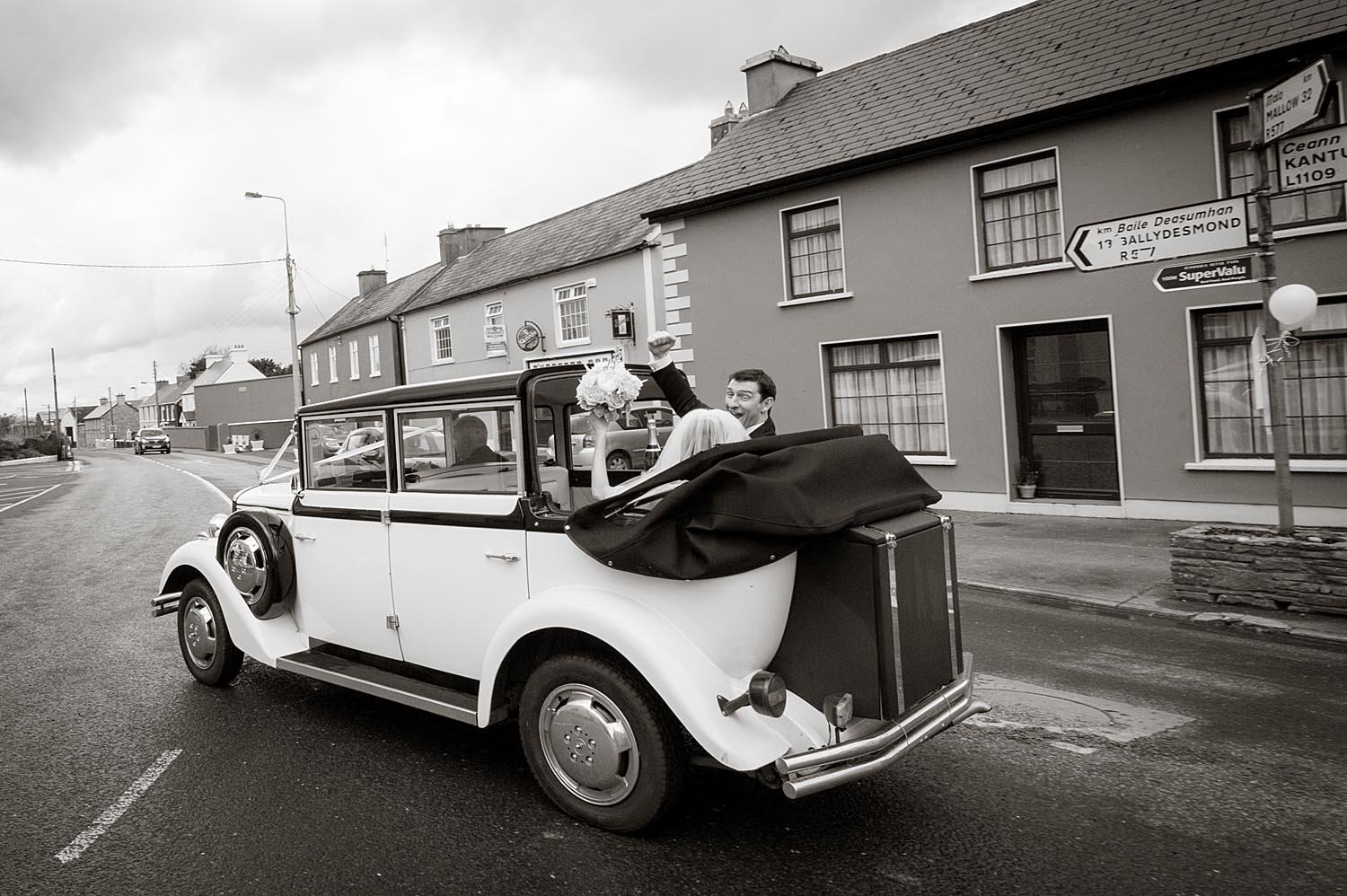 How to manage time on a wedding day, wedding photography schedule, Dermot Sullivan, Cork Wedding Photographer, Wedding Photography Cork, Award Winning Wedding Photography, West Cork Wedding Photography, Cork Wedding Photos, Clonakilty Wedding Photographer, Best Prices, Packages, Pictures, Best Wedding Photos, 